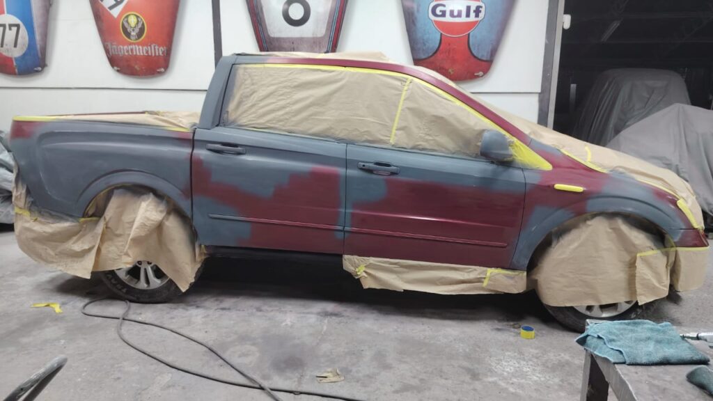 Proceso de pintura automotriz camioneta en taller Fastline 7 Conchalí